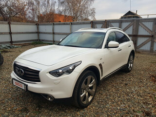 2015 Infiniti QX70, белый, 3800000 рублей, вид 1