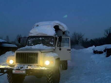 2001 ГАЗ 3308, бежевый, 700000 рублей, вид 1