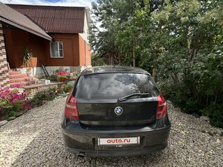 2009 BMW 1 серии 116i I (E81/E82/E87/E88) Рестайлинг, чёрный, 650000 рублей, вид 3