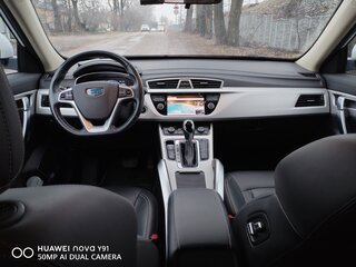 2019 Geely Atlas I, белый, 1605846 рублей, вид 4