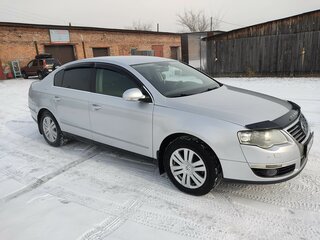 2010 Volkswagen Passat B6, серебристый, 990000 рублей, вид 3