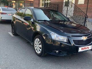 2011 Chevrolet Cruze I, чёрный, 535000 рублей, вид 3