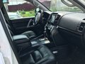2013 Toyota Land Cruiser 200 Series Рестайлинг 1, белый, 5900000 рублей - вид 6