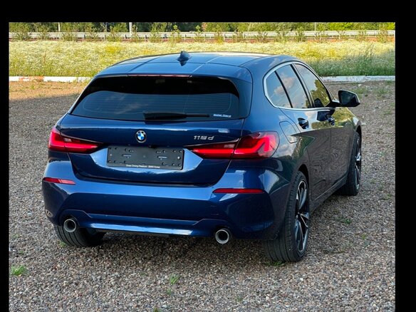 2020 BMW 1 серии 118d III (F40), синий, 2900000 рублей - вид 20