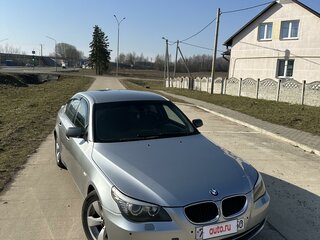 2007 BMW 5 серии 520d V (E60/E61) Рестайлинг, серебристый, 865000 рублей, вид 3