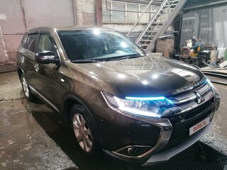 2016 Mitsubishi Outlander III Рестайлинг 2, коричневый, 2200000 рублей, вид 4