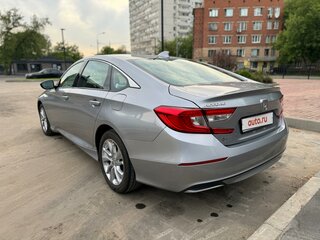 2020 Honda Accord X, серебристый, 2299000 рублей, вид 5
