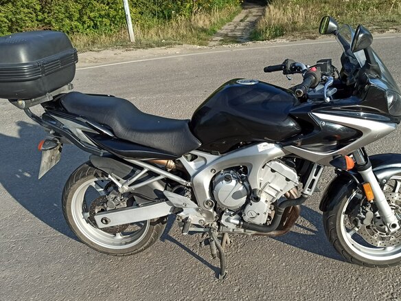 2004 Yamaha FZ6, чёрный, 370000 рублей - вид 3