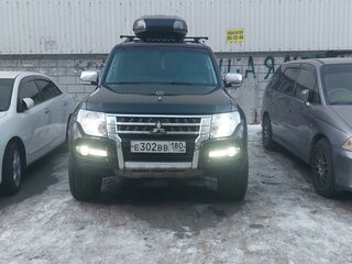 2007 Mitsubishi Pajero IV, чёрный, 1990000 рублей, вид 3