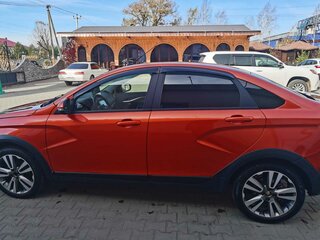 2018 Lada (ВАЗ) Vesta I, оранжевый, 1000000 рублей, вид 2