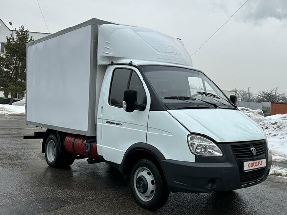 2013 ГАЗ ГАЗель (3302), белый - вид 2