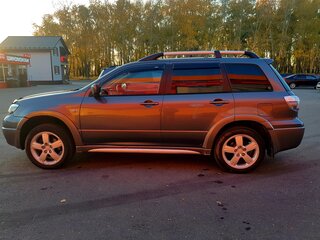 2004 Mitsubishi Outlander I, серый, 385000 рублей, вид 4