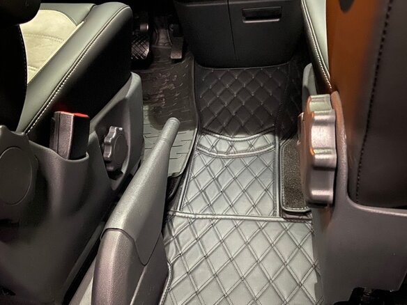 2019 Volkswagen Multivan T6, серебристый - вид 14