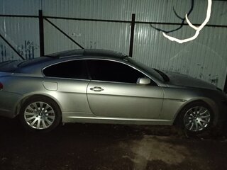 2006 BMW 6 серии 630i II (E63/E64), серебристый, 999999 рублей, вид 2