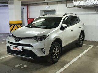 2015 Toyota RAV4 IV (XA40) Рестайлинг, белый, 2250000 рублей, вид 3
