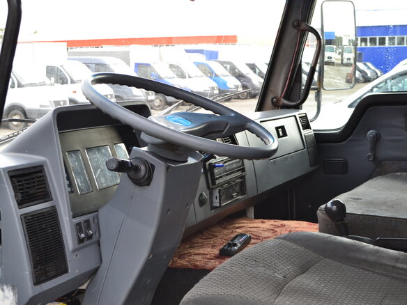 2008 TATA 613, белый - вид 4