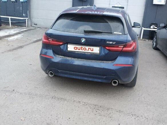 2020 BMW 1 серии 118d III (F40), синий, 2900000 рублей - вид 18