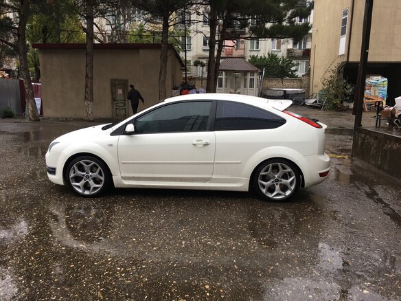 2005 Ford Focus II, белый, 700000 рублей - вид 3