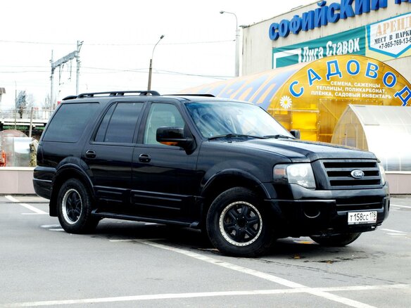 2004 Ford Expedition II, чёрный - вид 4