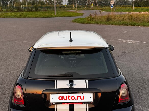 2008 Mini Hatch Cooper S II (R56), чёрный, 1000000 рублей - вид 2