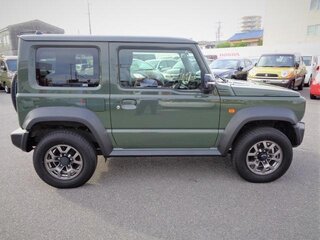 2022 Suzuki Jimny IV, зелёный, 1700000 рублей, вид 4