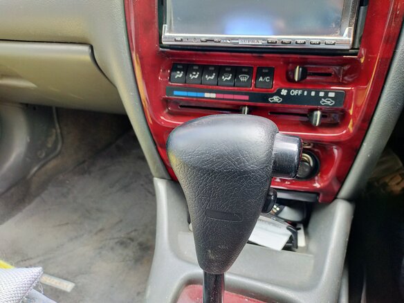 1999 Suzuki Cultus III Рестайлинг, серый, 400000 рублей - вид 16