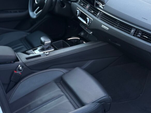 2022 Audi A4 40 TFSI V (B9) Рестайлинг, белый, 3890000 рублей - вид 9