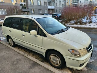 2000 Nissan Presage I, белый, 389000 рублей, вид 1