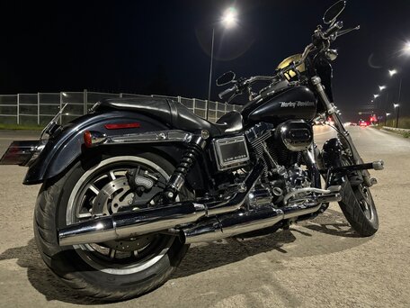 2016 Harley-Davidson Dyna Low Rider, чёрный, 1530000 рублей, вид 1