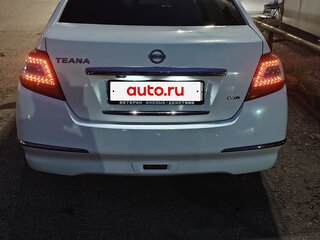 2013 Nissan Teana II (J32) Рестайлинг, белый, 1000000 рублей, вид 3
