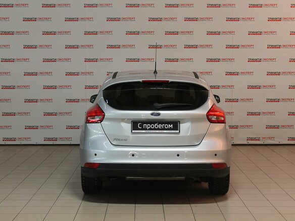 2015 Ford Focus III Рестайлинг, серебристый - вид 5