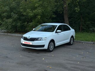 2018 Skoda Rapid I Рестайлинг, белый, 1190000 рублей, вид 1