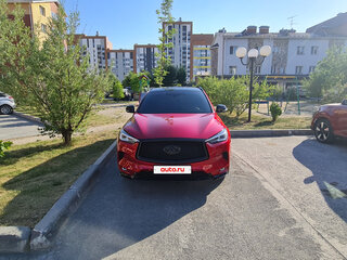 2021 Infiniti QX50 II, красный, 3600000 рублей, вид 3