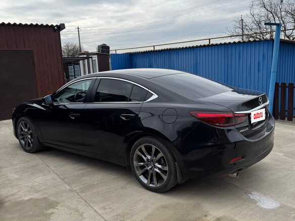 2017 Mazda 6 III (GJ) Рестайлинг, чёрный, 2500000 рублей - вид 5