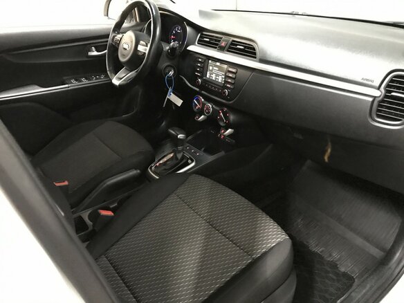 2018 Kia Rio X-Line IV, белый - вид 5