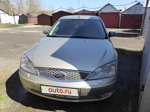 2005 Ford Mondeo III Рестайлинг, золотистый