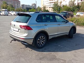 2019 Volkswagen Tiguan II, серебристый, 1900000 рублей, вид 4