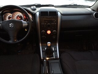 2010 Suzuki Grand Vitara II Рестайлинг, серебристый, 1350000 рублей, вид 3