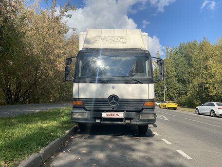 1998 Mercedes-Benz Atego, белый, 1000000 рублей, вид 4