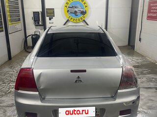 2006 Mitsubishi Galant IX Рестайлинг, серебристый, 350000 рублей, вид 5