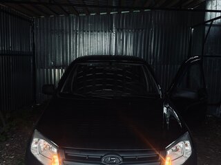 2012 Lada (ВАЗ) Granta I, серебристый, 300000 рублей, вид 2