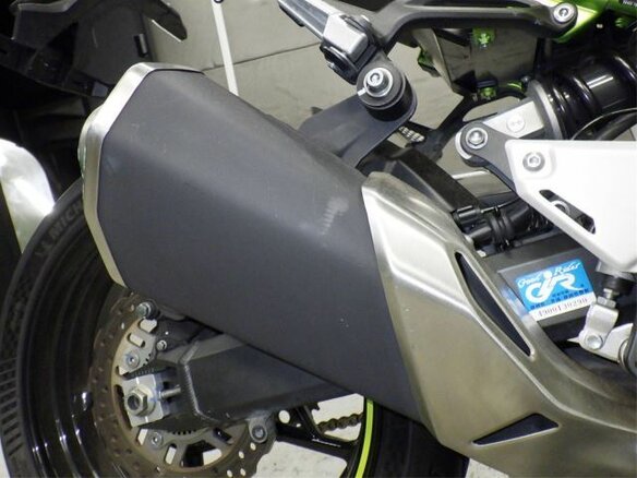 2021 Kawasaki Z 900, чёрный, 830000 рублей - вид 9