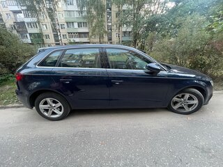 2019 Audi A3 III (8V) Рестайлинг, синий, 2600000 рублей, вид 2