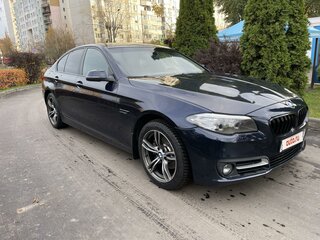 2014 BMW 5 серии 528i xDrive VI (F10/F11/F07) Рестайлинг, синий, 2000000 рублей, вид 3