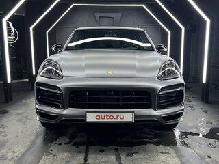 2019 Porsche Cayenne III, серый, 6000000 рублей, вид 2