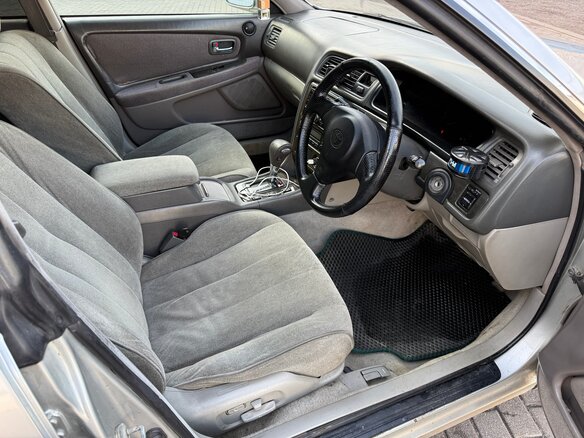 1996 Toyota Mark II VIII (X100), серый, 1049999 рублей - вид 11