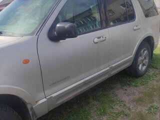 2004 Ford Explorer III, серый, 600000 рублей, вид 3