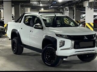 2019 Mitsubishi L200 V Рестайлинг, белый, 3550000 рублей, вид 1