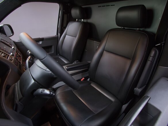 2014 Volkswagen Caravelle Long T5 Рестайлинг, чёрный - вид 10