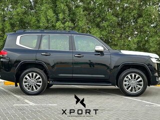 2026 Toyota Land Cruiser 300 Series, чёрный, 15000000 рублей, вид 3